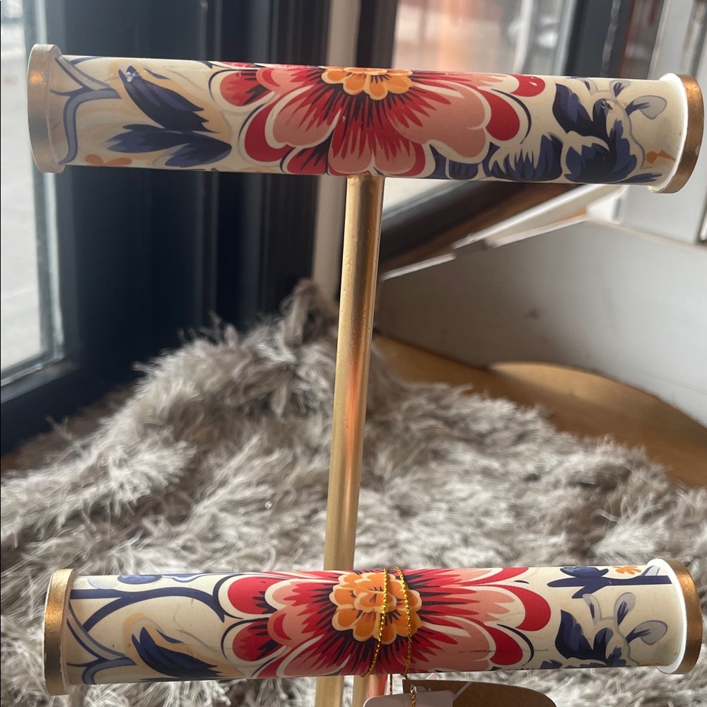 Floral Jewelry Stand with Gold Accents - Picture 3 of 6